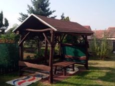 Léto ve školce: štětce, šroubováky a sekačky v akci!